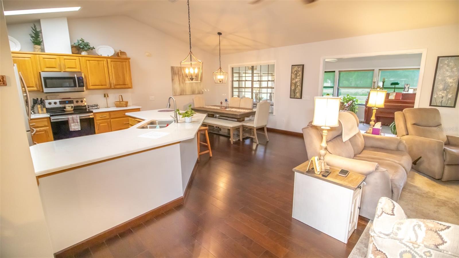 HIDDEN HILLS UNIT IV - Residential