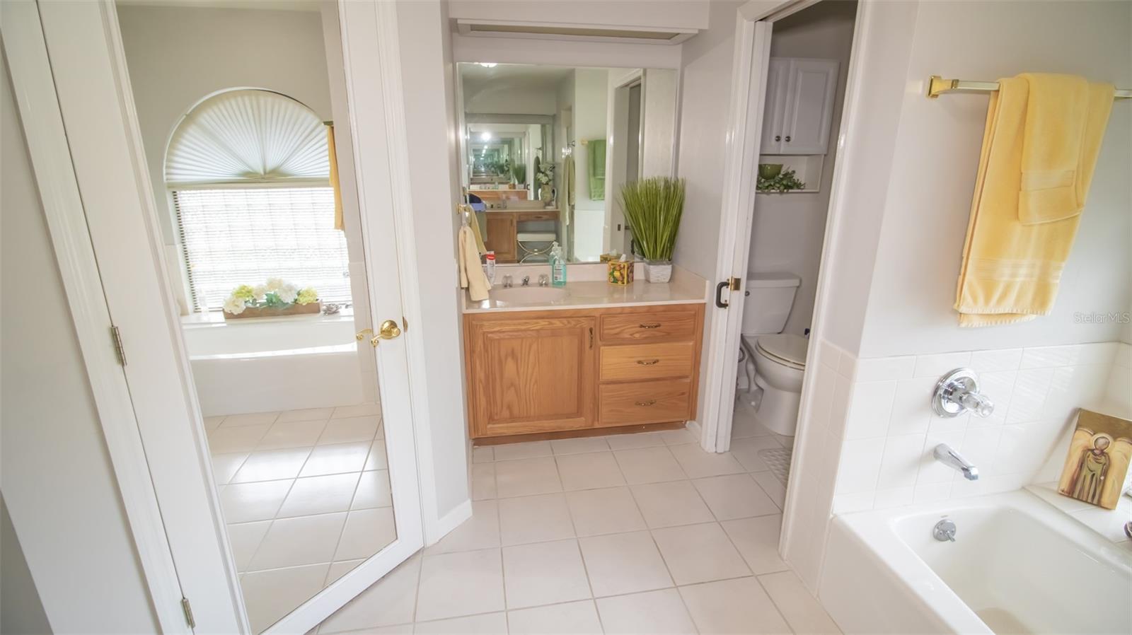 HIDDEN HILLS UNIT IV - Residential