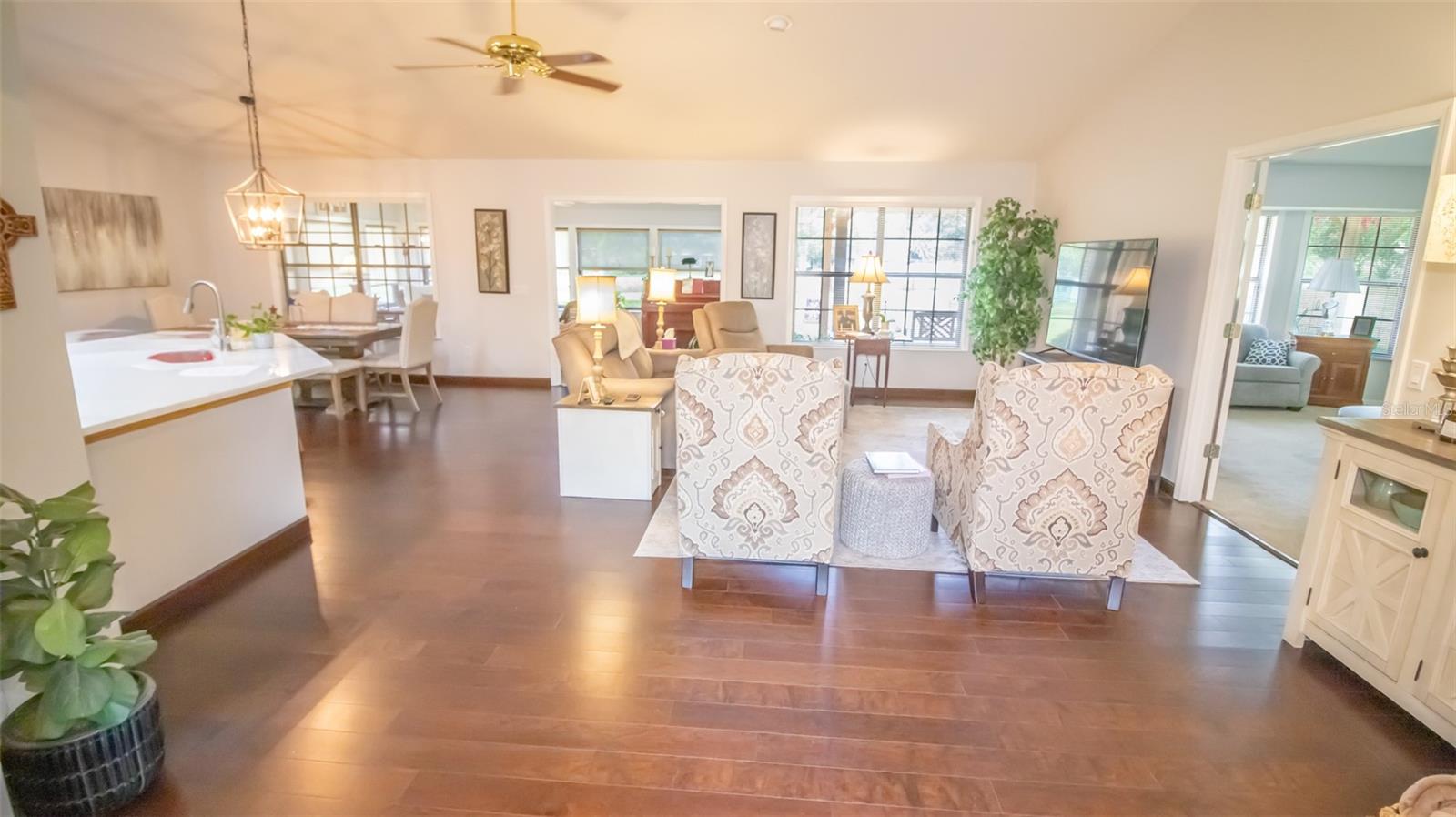 HIDDEN HILLS UNIT IV - Residential