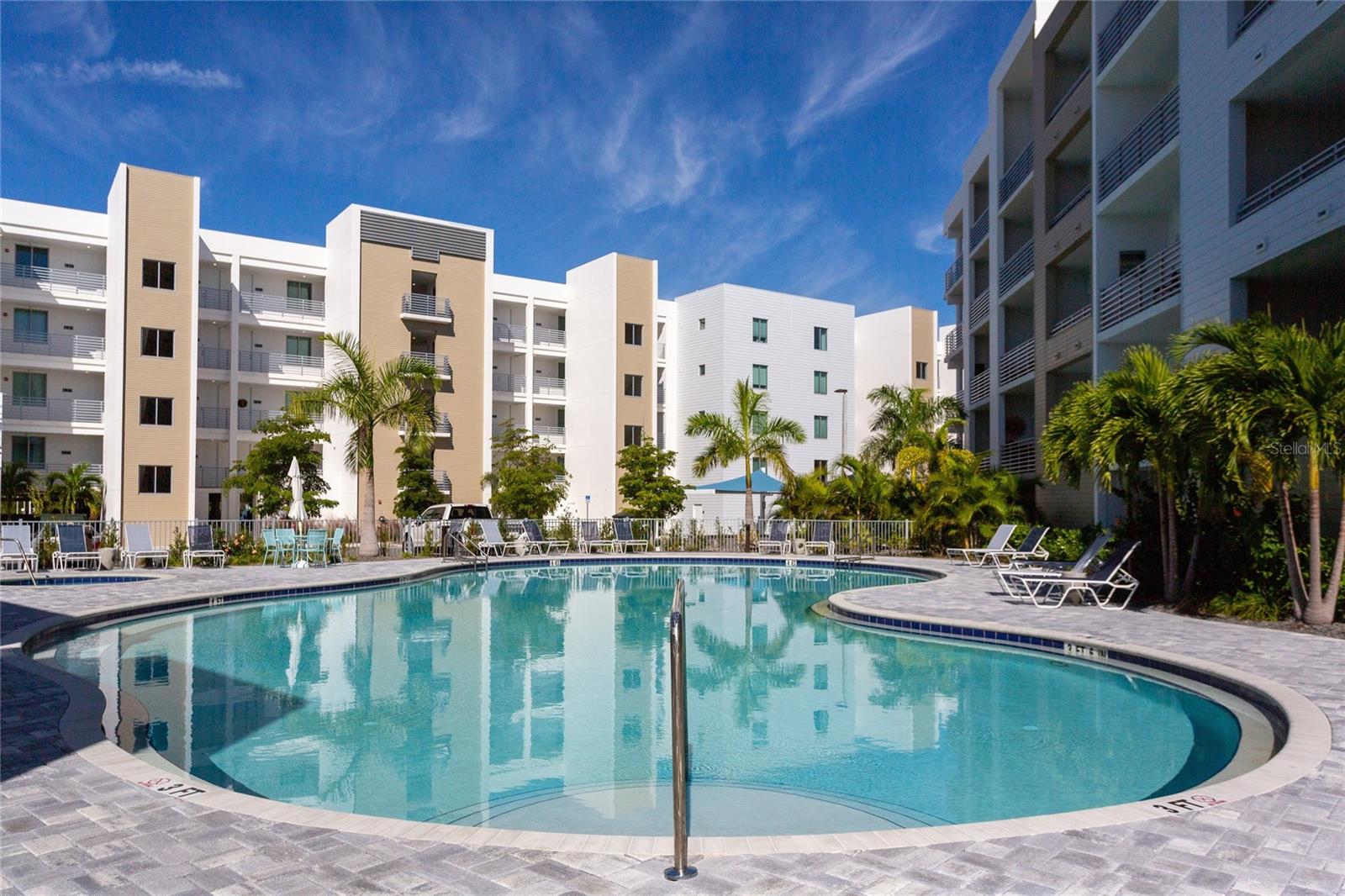 THE STRAND OF SARASOTA - Residential