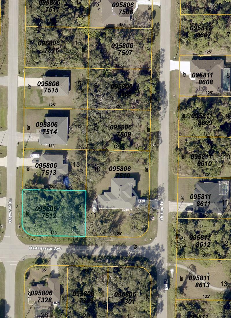 Oversize Corner Lot, only 2 miles to the new Sarasota Memorial Hospital .Builders/Home buyers/ Investors - Great neighborhood - New construction all over. Oversized corner lot. Possible Owner financing. Seller has multiple lots. - Buyer to verify any utility easements and/or building restrictions(if any) and specifications with the city or county. Lot pkgs available for 2-60 lots.