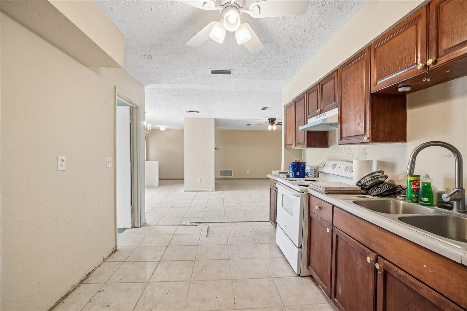 SPRING HILL UNIT 2 - Residential