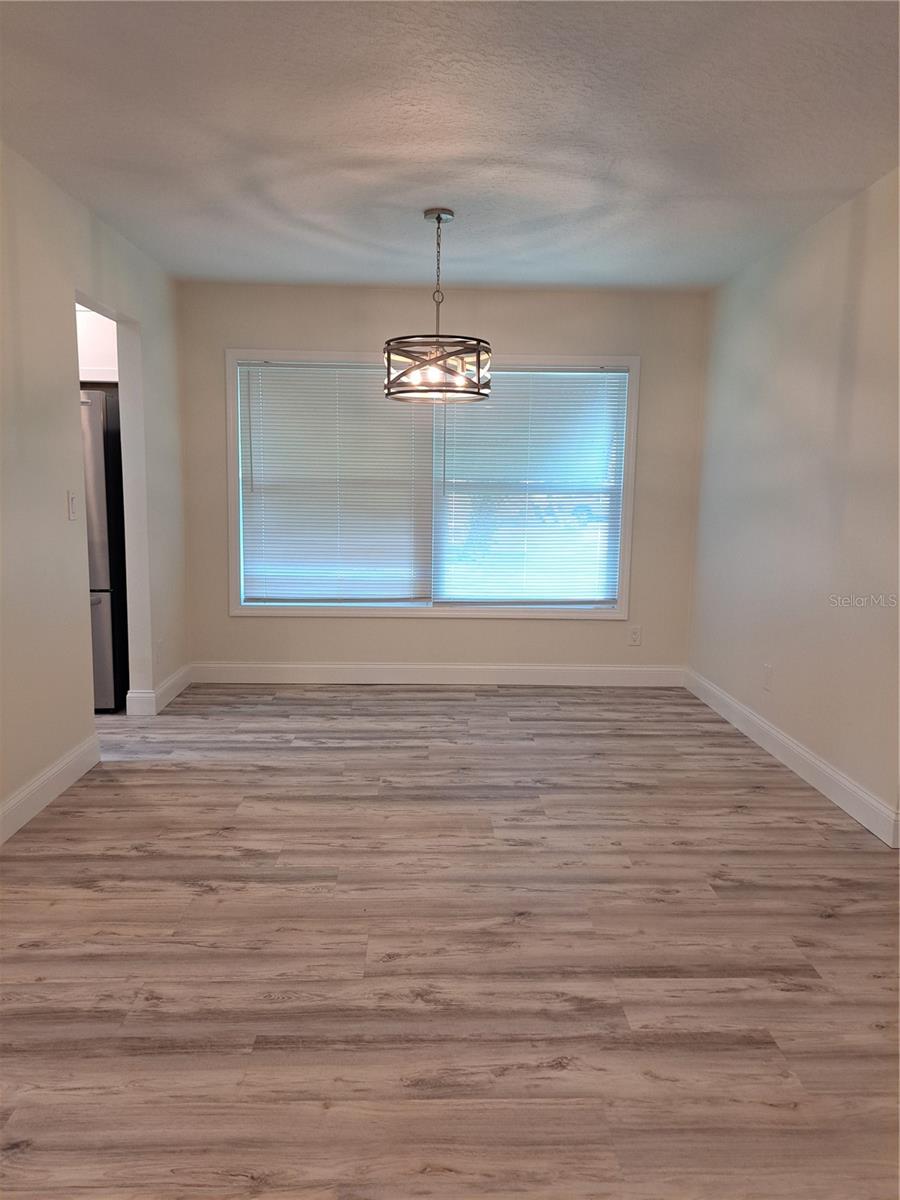 LAKE FOREST & LAKE FOREST NORTH - Residential