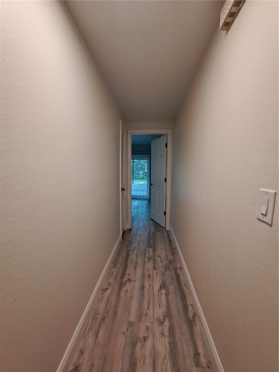 LAKE FOREST & LAKE FOREST NORTH - Residential