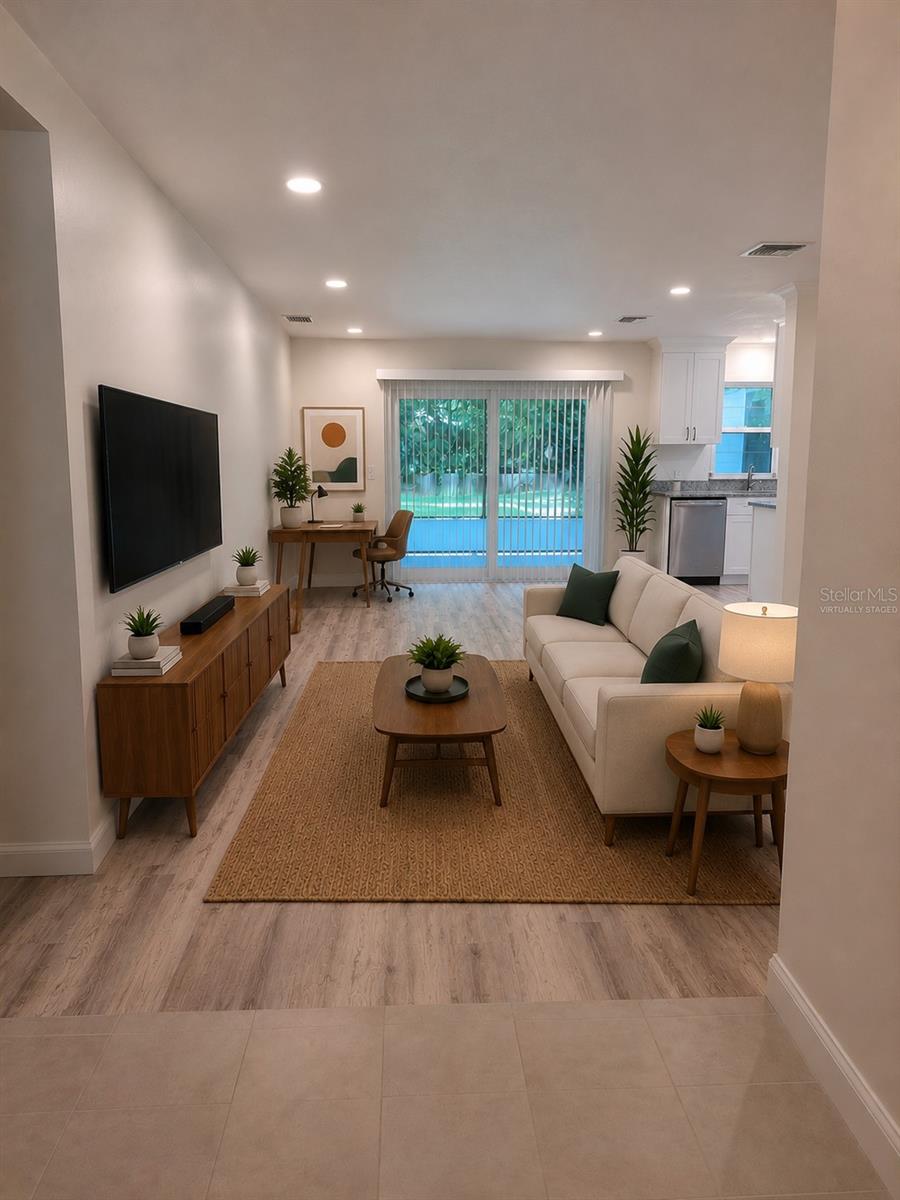 LAKE FOREST & LAKE FOREST NORTH - Residential