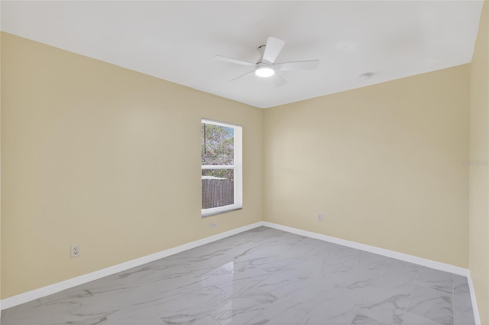SLEEPY HOLLOW 1ST ADD - Residential