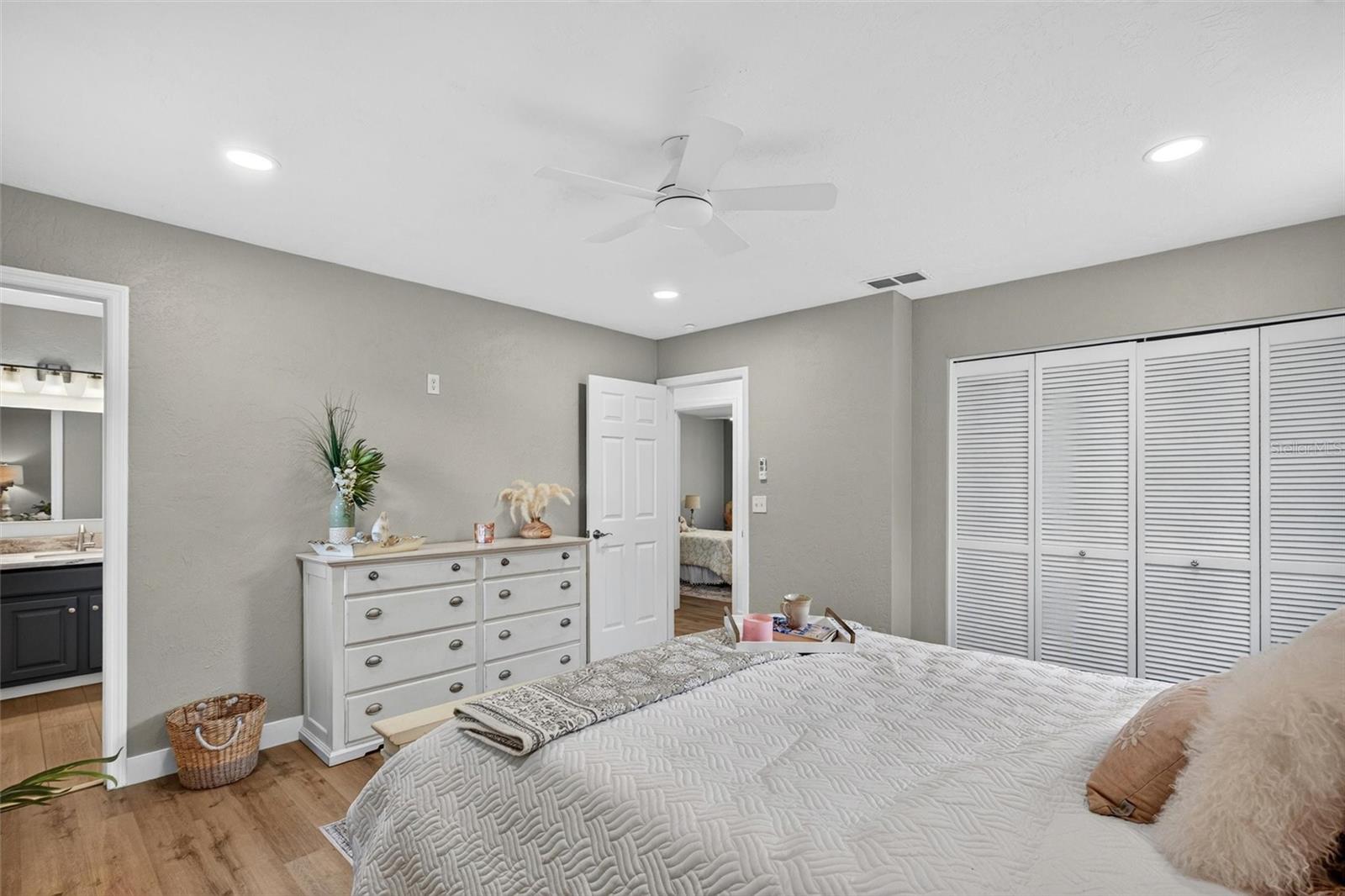 WOODS PORT ORANGE UNIT 01 - Residential