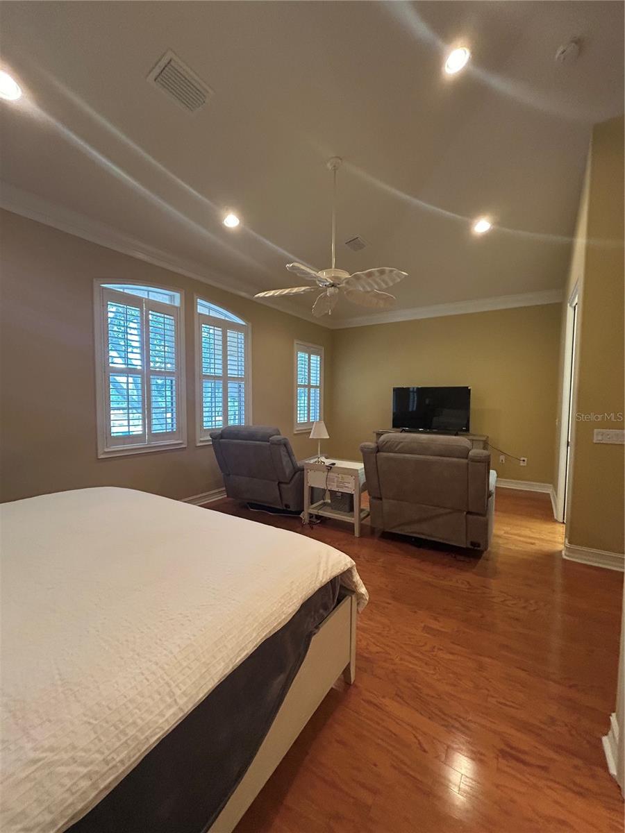 HOWEY IN HILLS MISSION CARMEL CONDO U - Residential