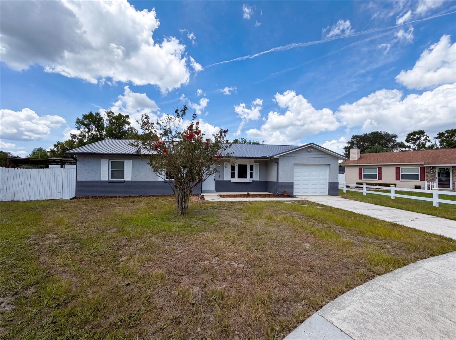 COLLEGE HEIGHTS - Residential