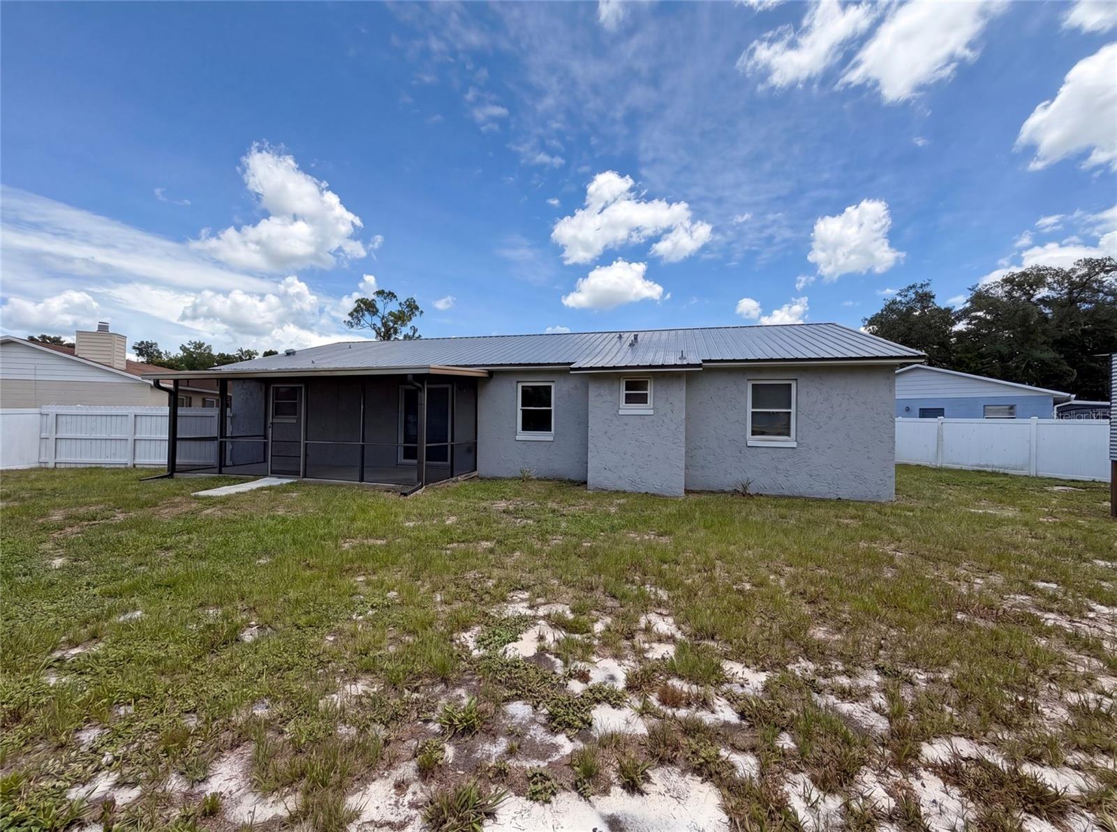 COLLEGE HEIGHTS - Residential