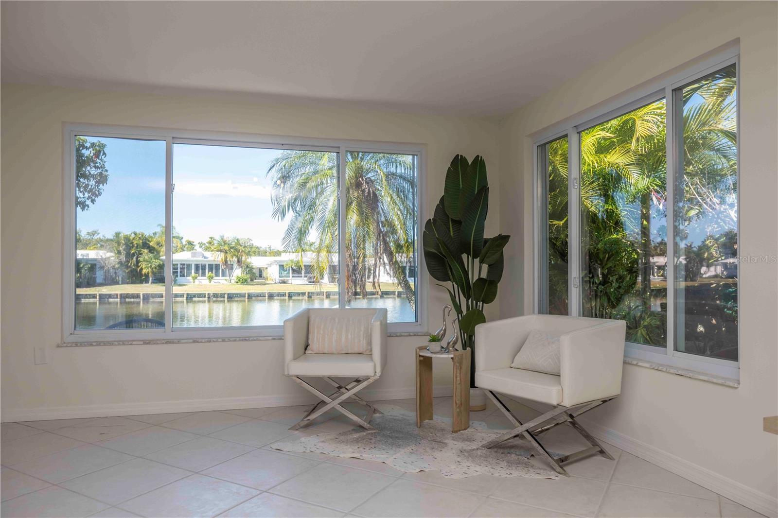 SPANISH MAIN YACHT CLUB CONDO - Residential