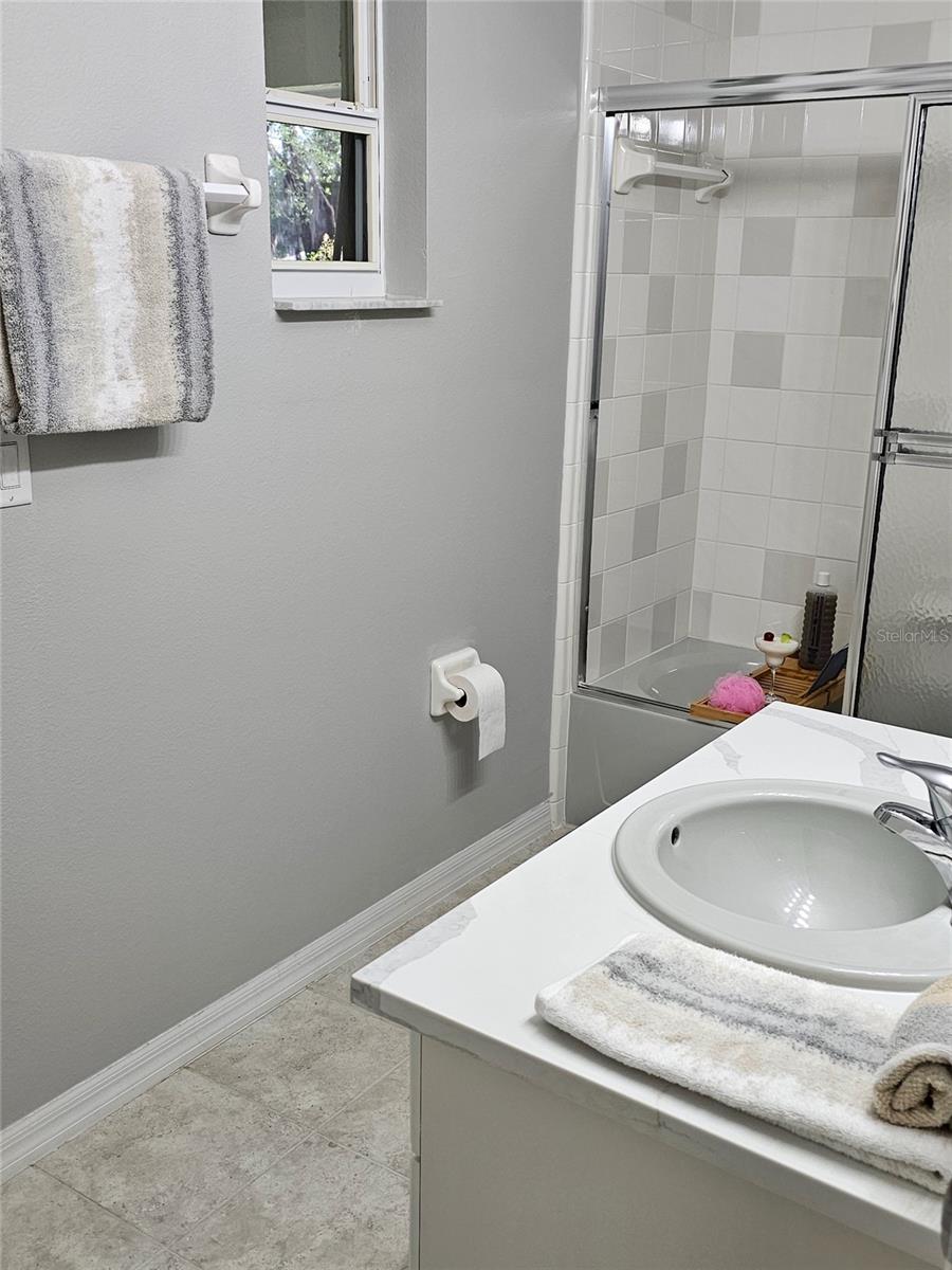 LEESBURG LEGACY LEESBURG UNIT 02 LT 163 - Residential