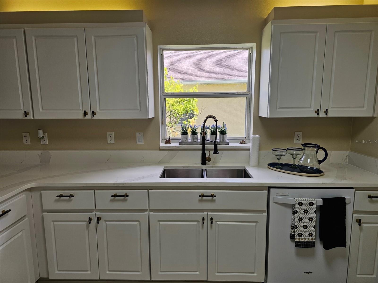 LEESBURG LEGACY LEESBURG UNIT 02 LT 163 - Residential