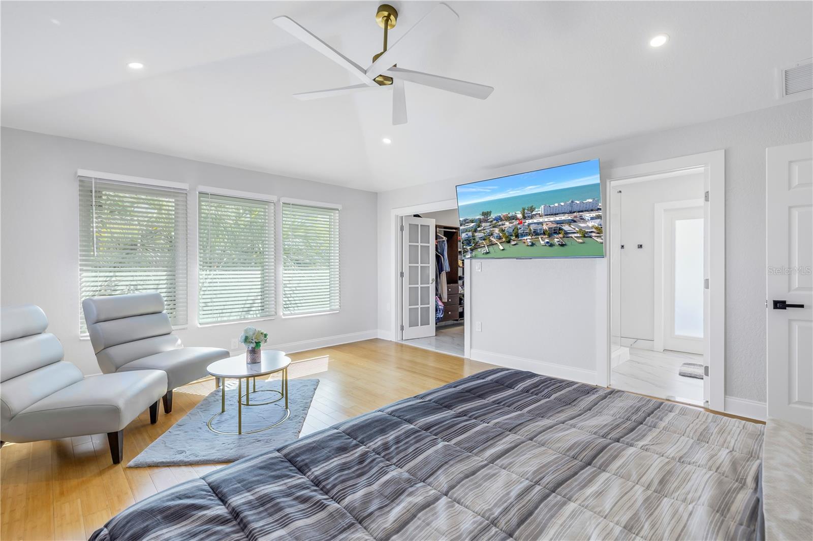 SUNSET BEACH - Residential