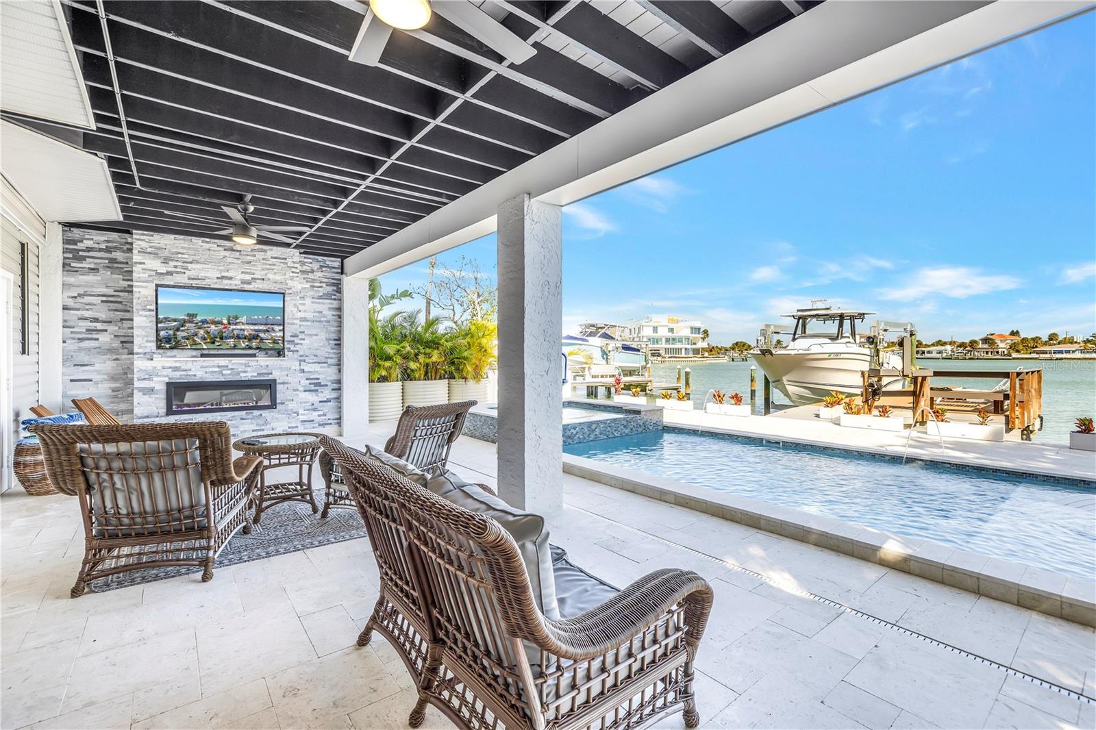 SUNSET BEACH - Residential