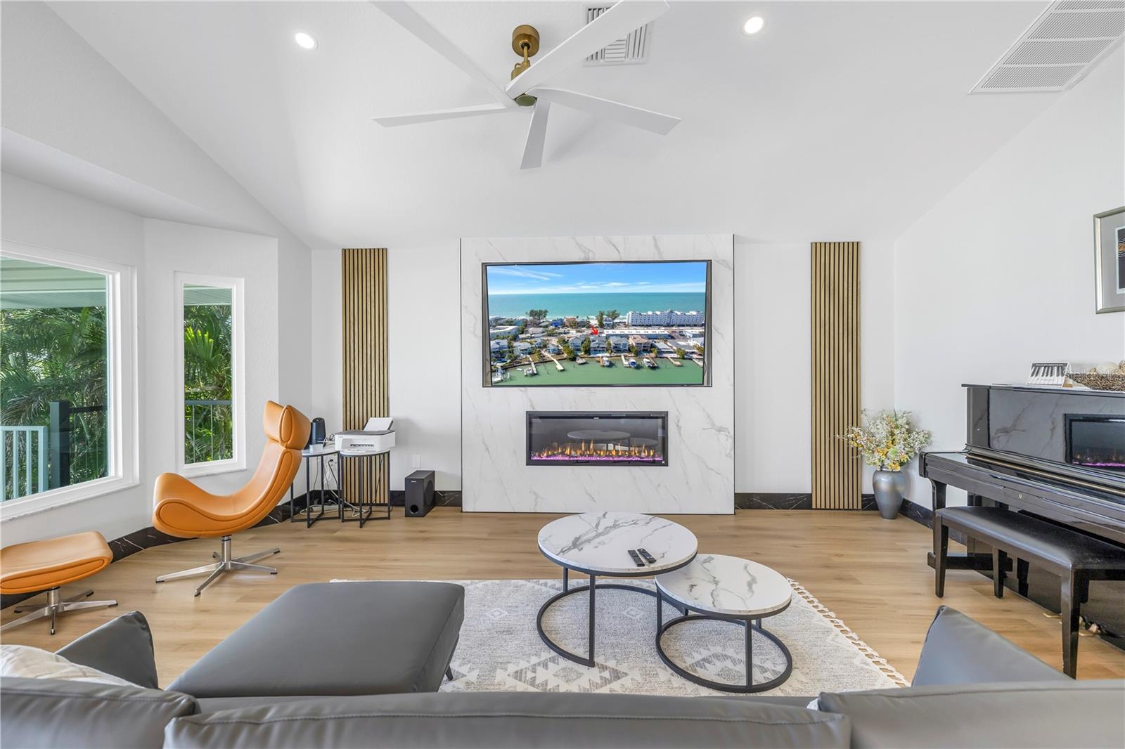 SUNSET BEACH - Residential