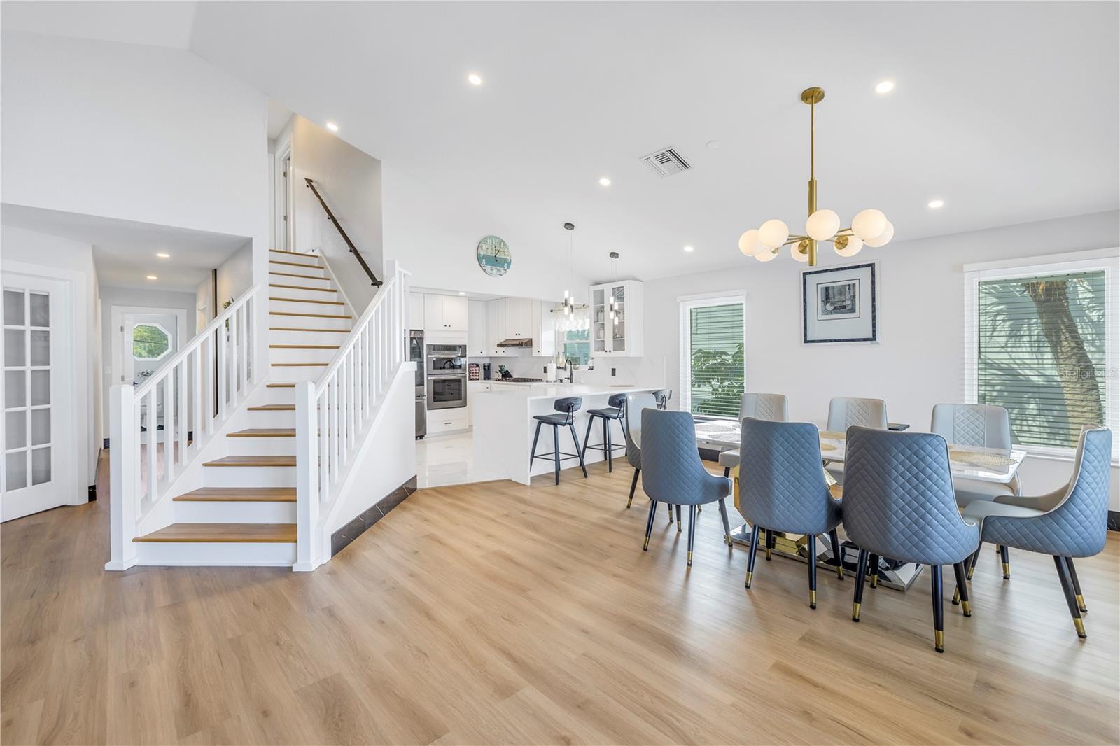 SUNSET BEACH - Residential