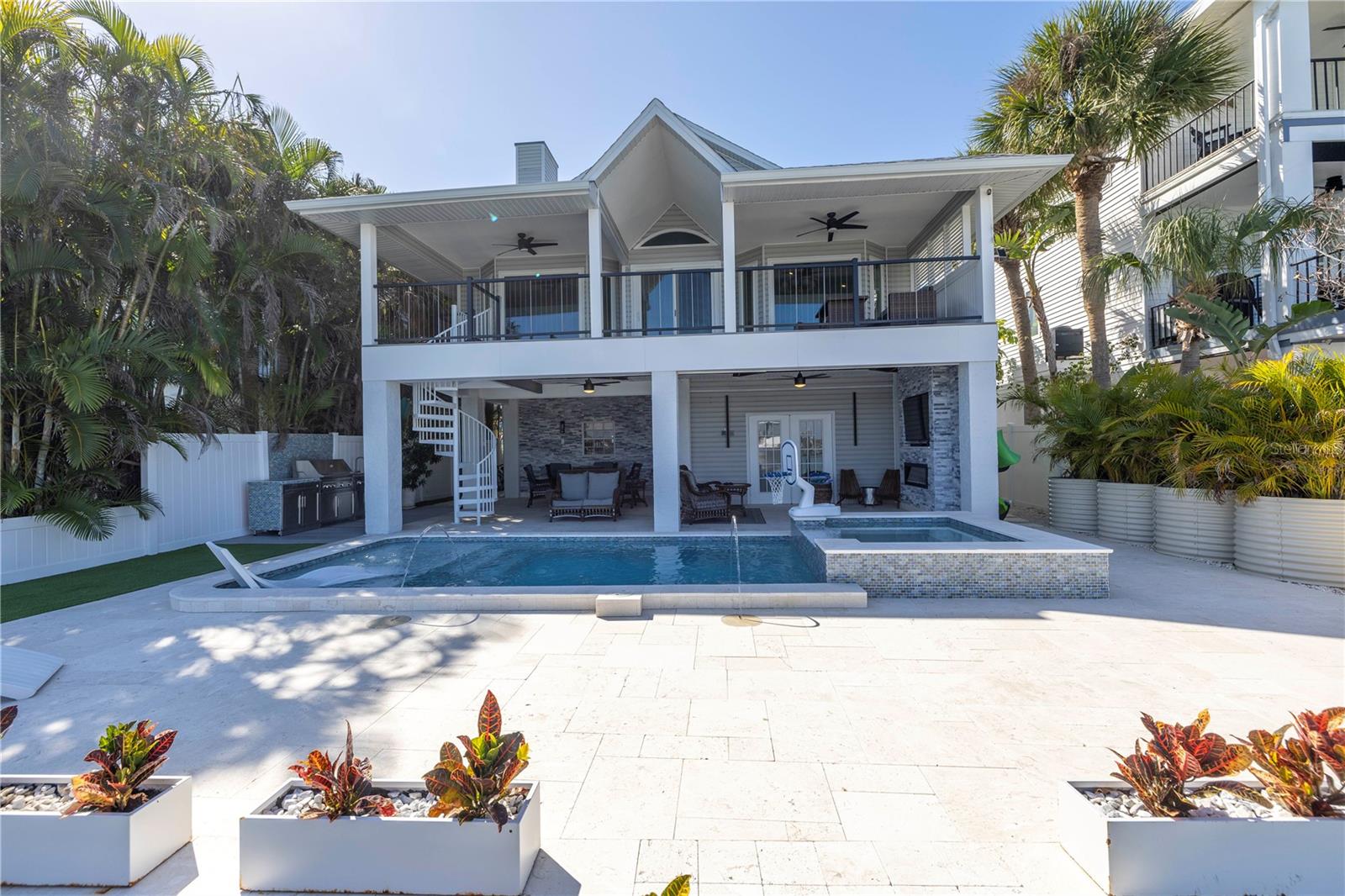SUNSET BEACH - Residential