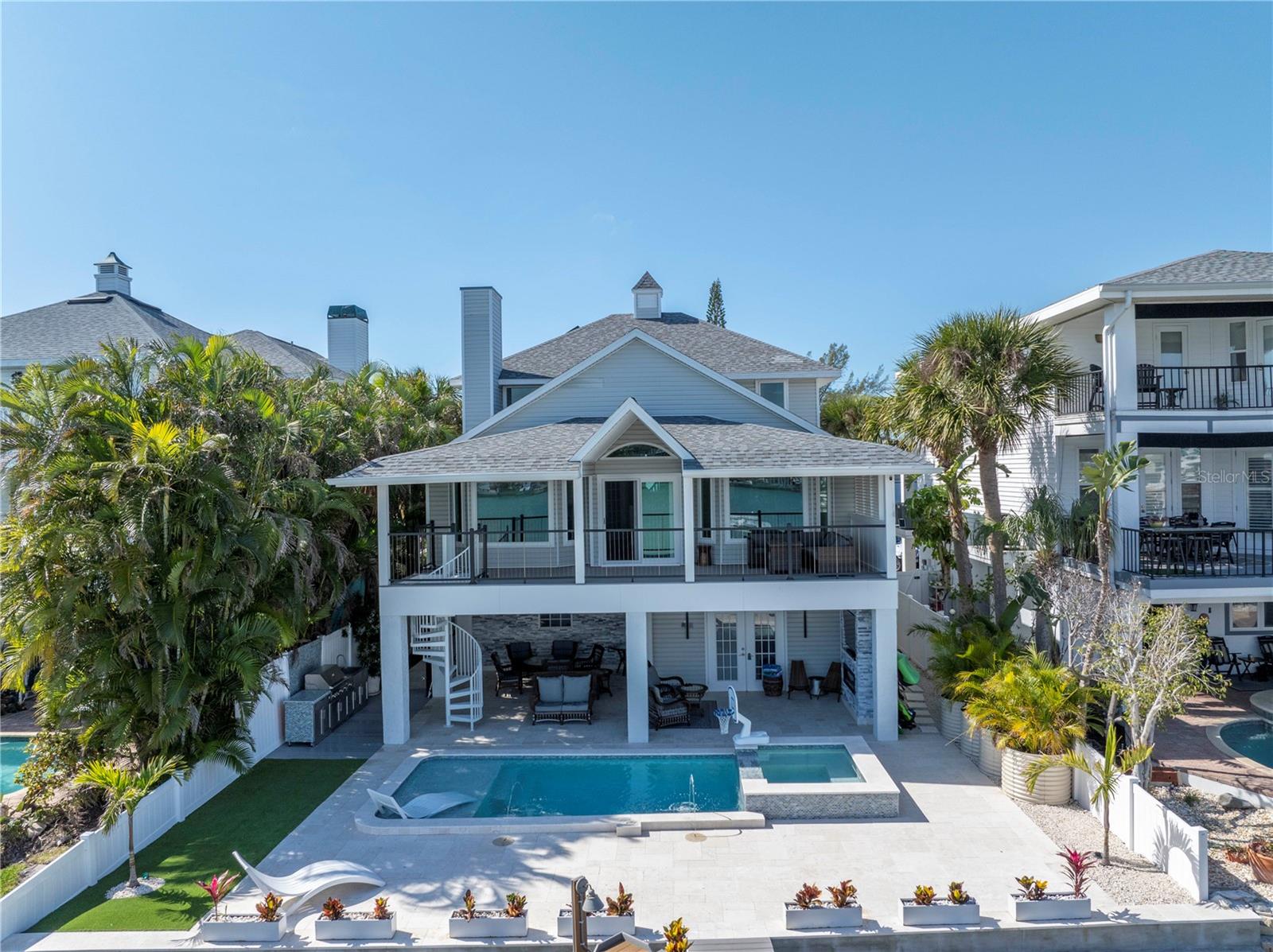 SUNSET BEACH - Residential