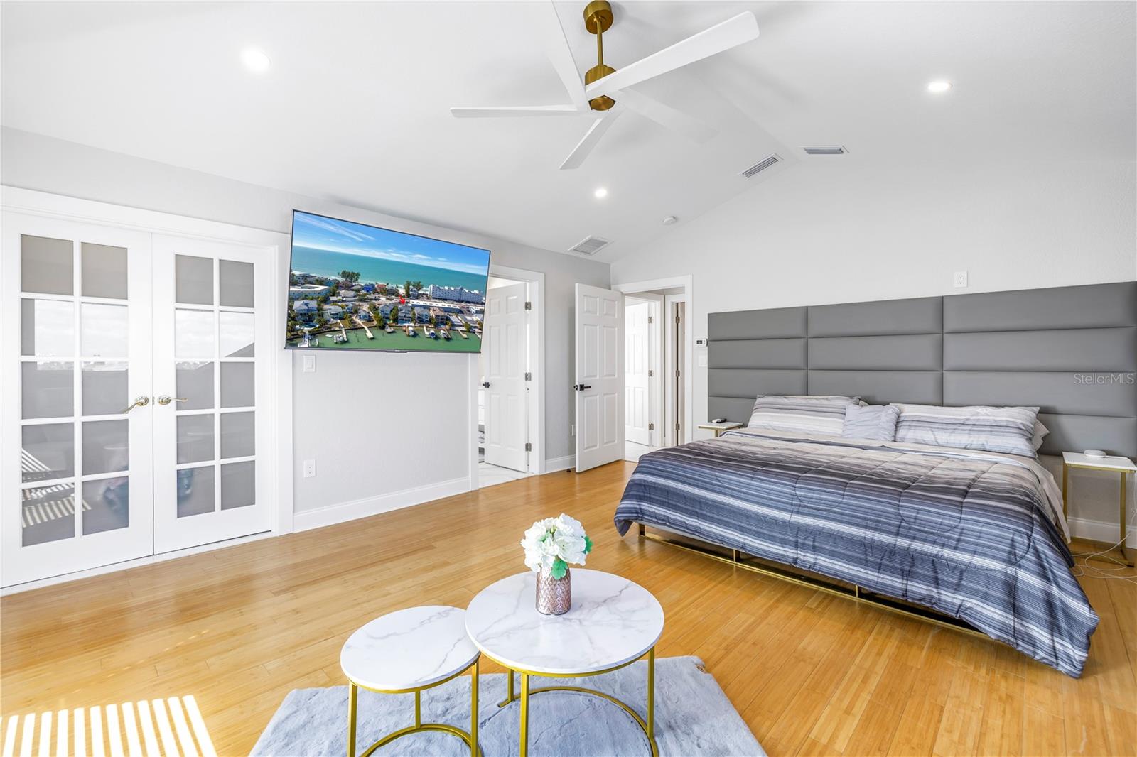 SUNSET BEACH - Residential