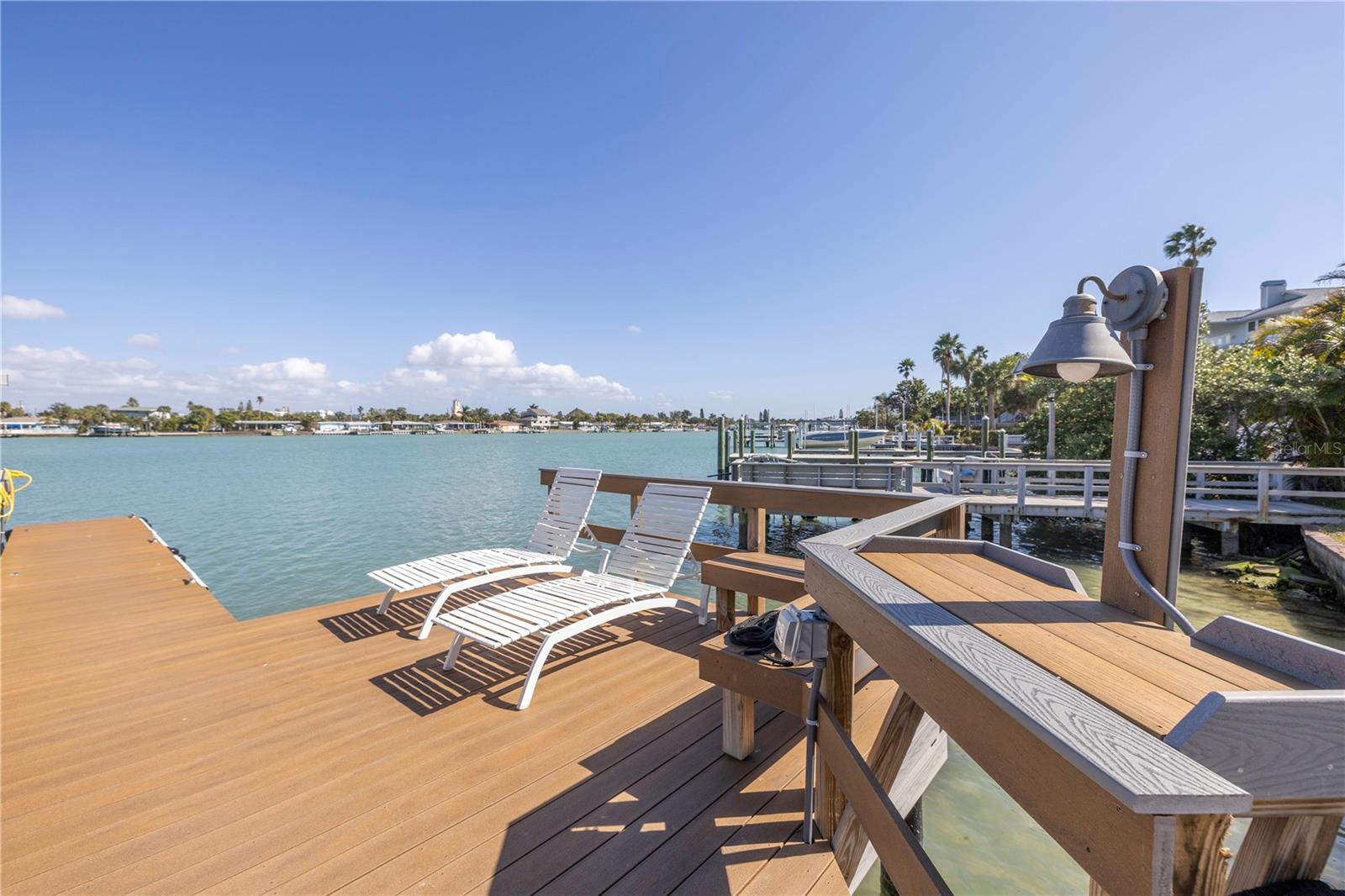 SUNSET BEACH - Residential