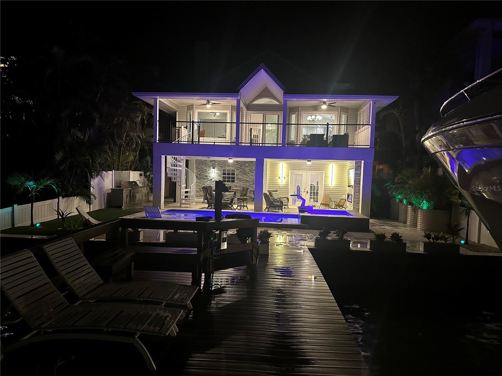 SUNSET BEACH - Residential