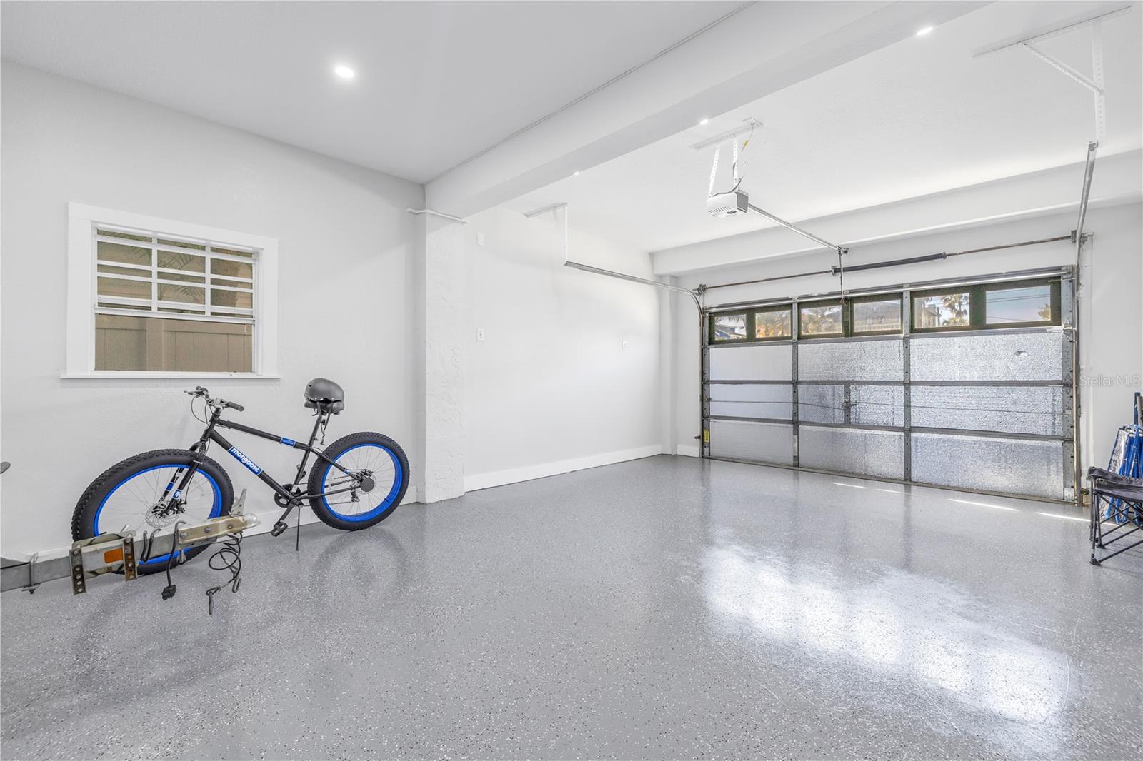 SUNSET BEACH - Residential