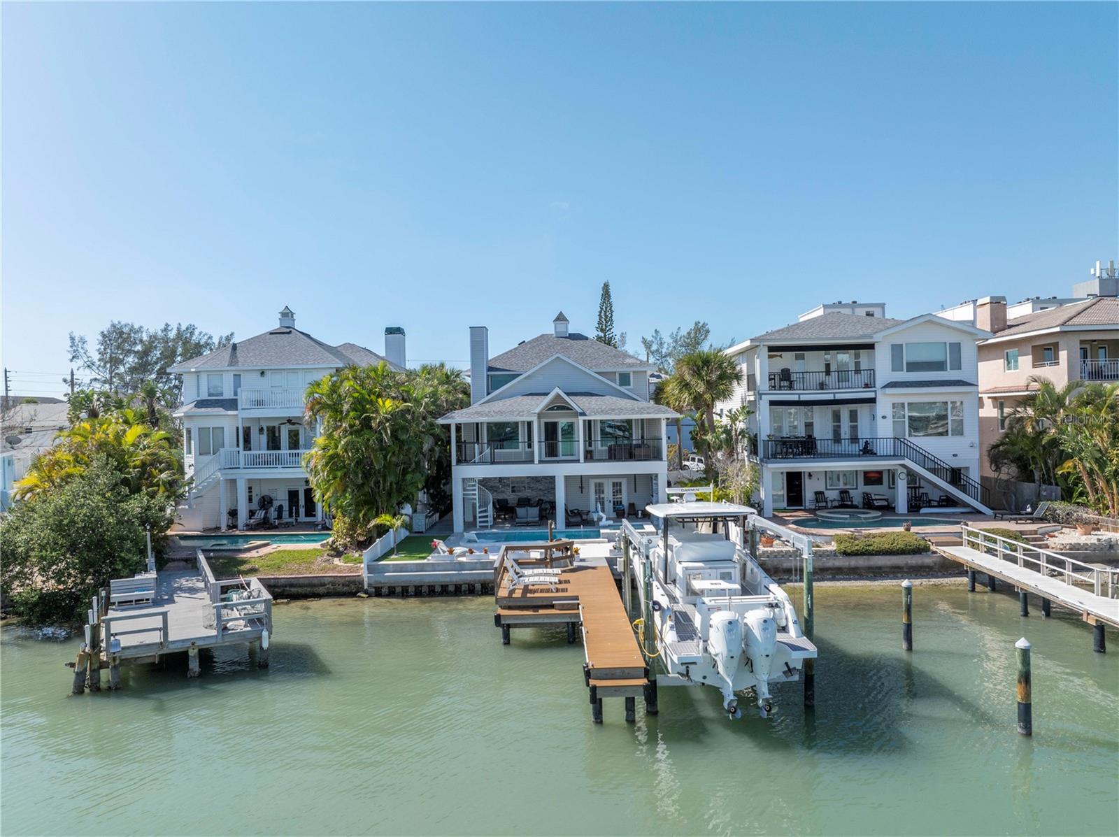 SUNSET BEACH - Residential