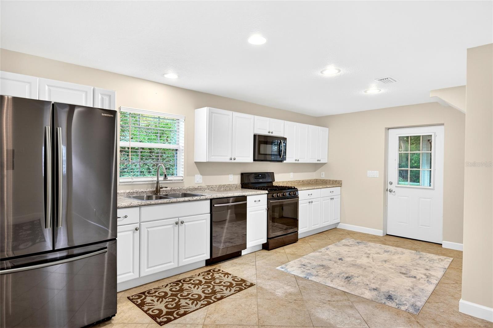 NON-SUBDIVISION - Residential