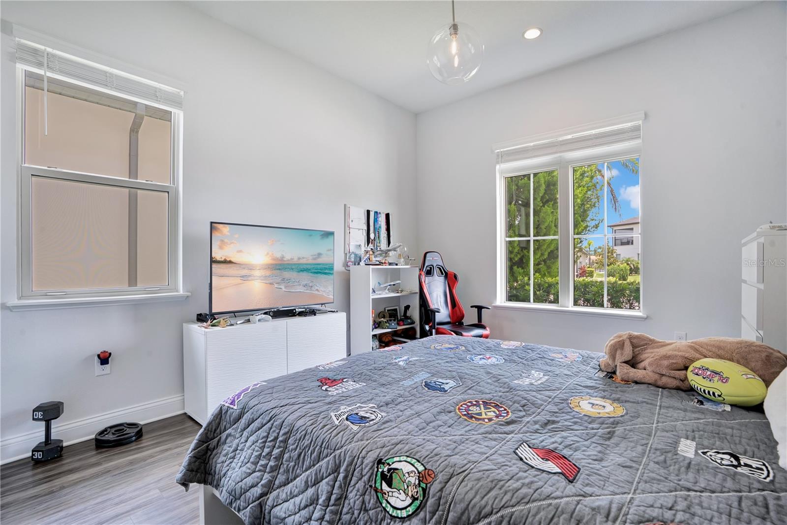 ROYAL CYPRESS PRESERVE PH 4 - Residential