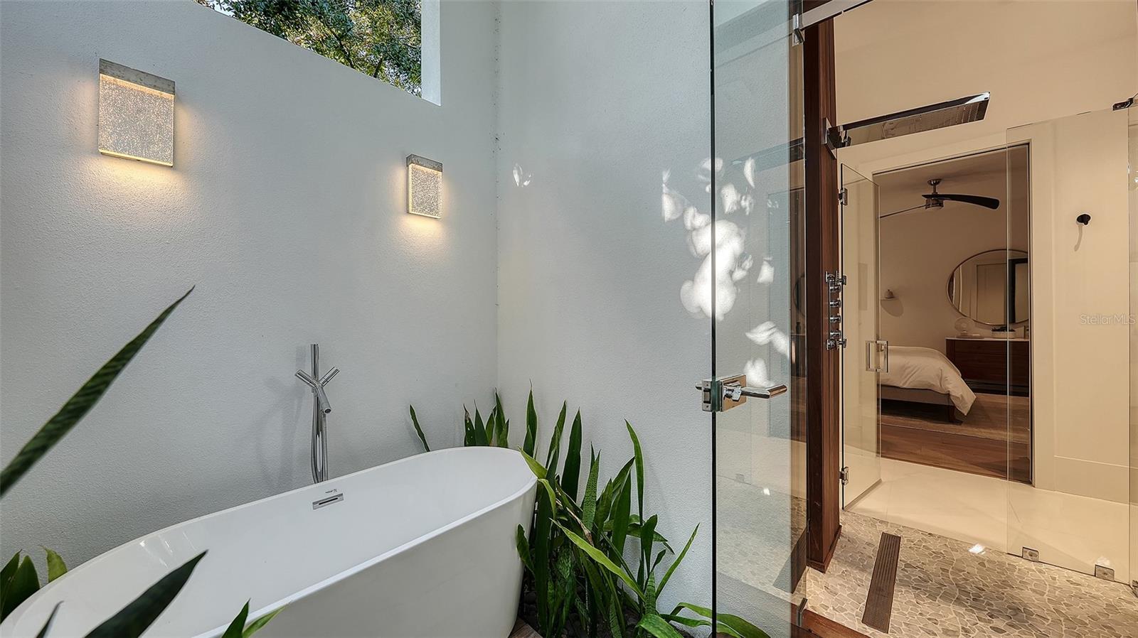 OYSTER BAY ESTATES - Residential