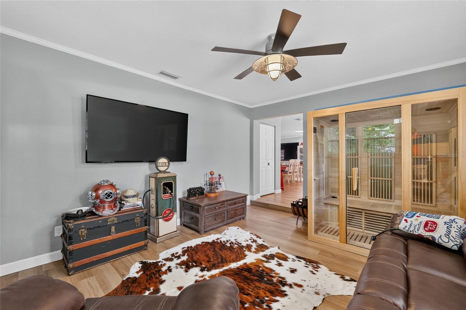 WOODFIELDS- ALVAREZ GRANT/J L MATHEWS - Residential