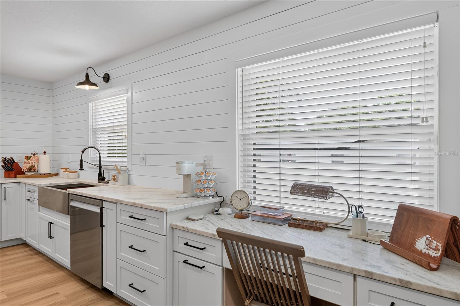 WOODFIELDS- ALVAREZ GRANT/J L MATHEWS - Residential
