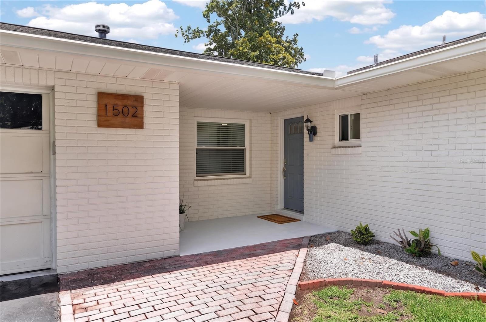 WOODFIELDS- ALVAREZ GRANT/J L MATHEWS - Residential