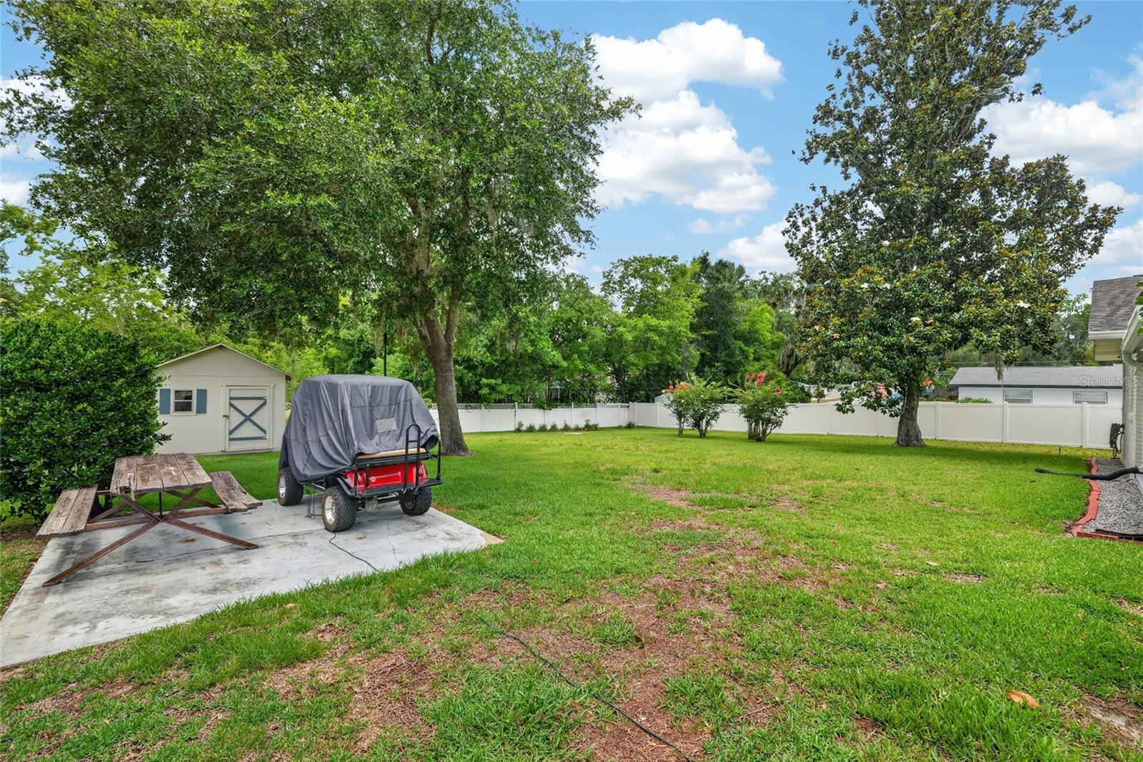 WOODFIELDS- ALVAREZ GRANT/J L MATHEWS - Residential