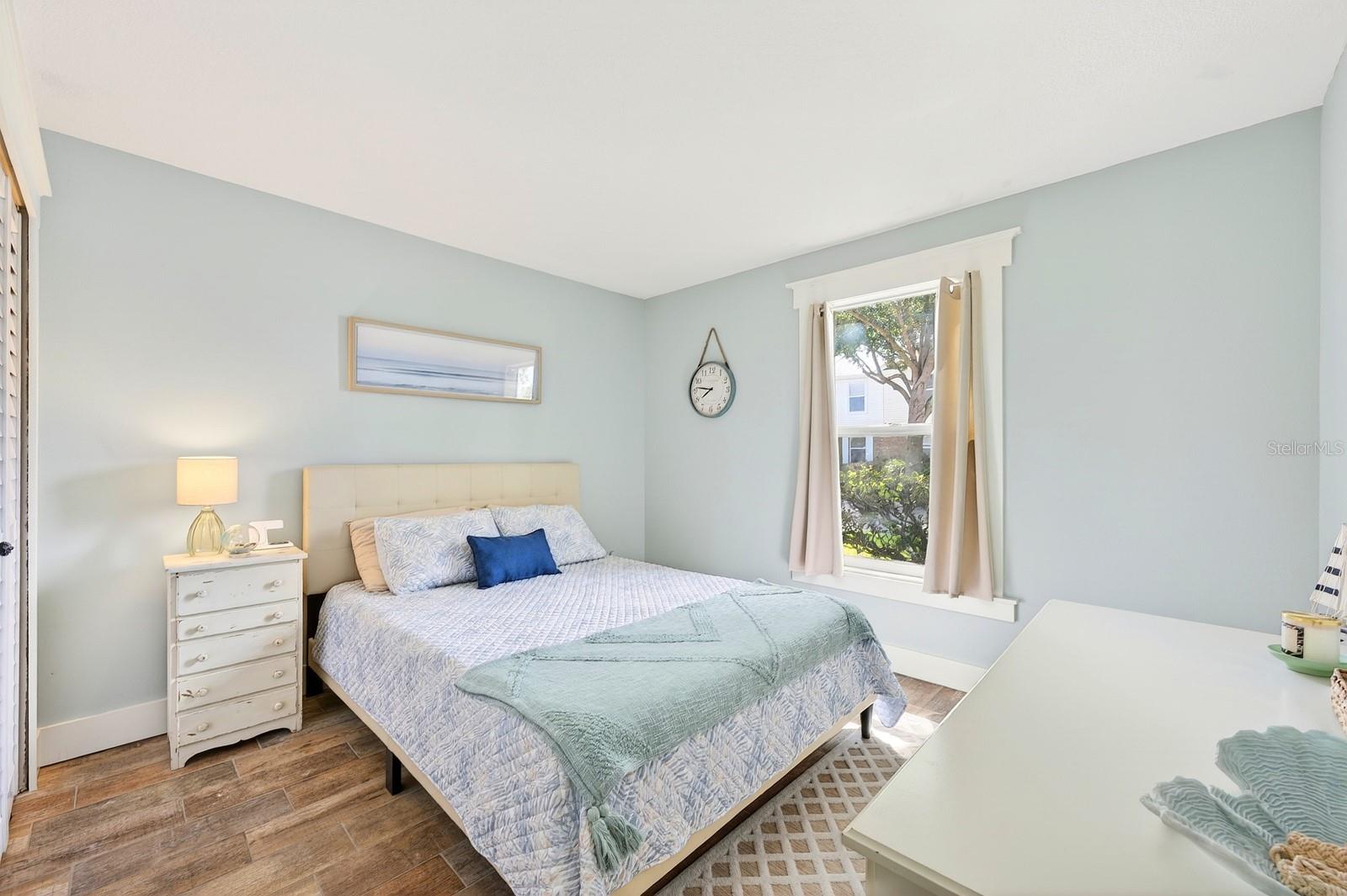 COACH HOMES AT MARINERS VILLAGE - Residential
