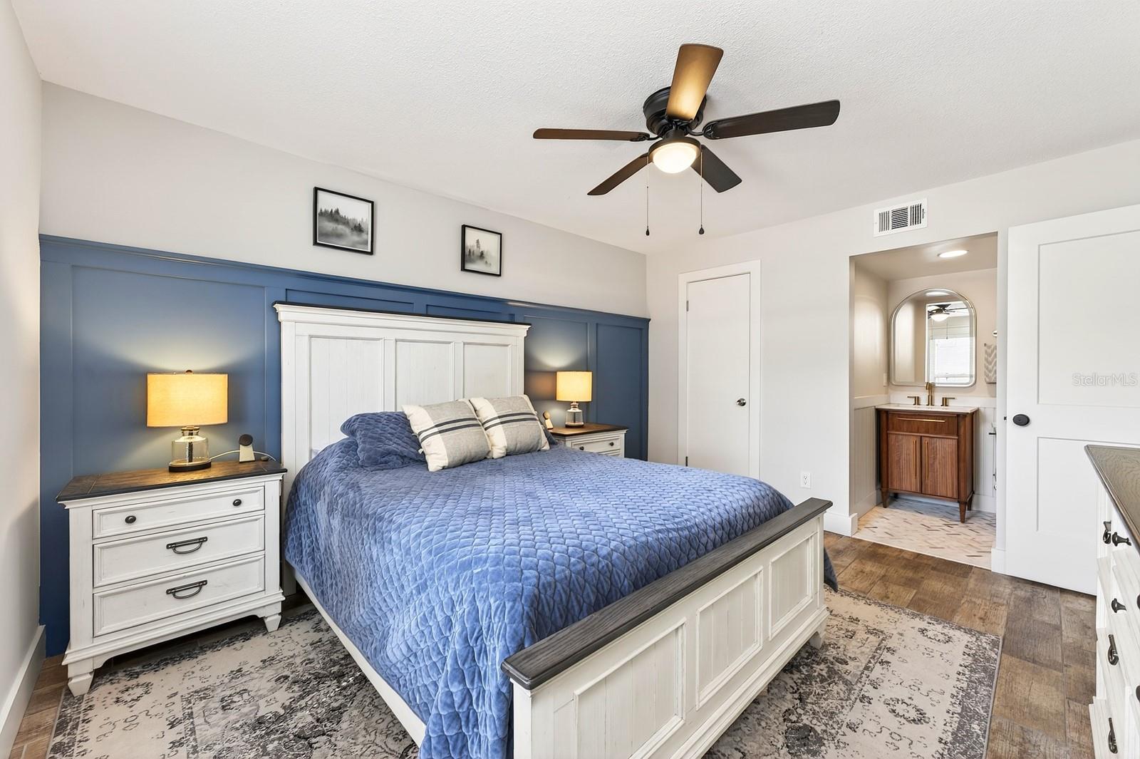 COACH HOMES AT MARINERS VILLAGE - Residential