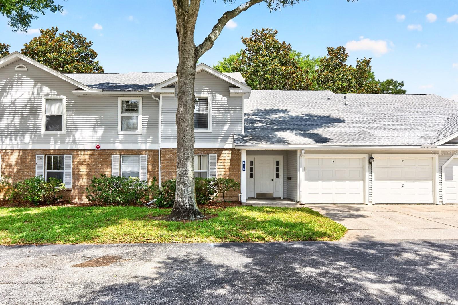 COACH HOMES AT MARINERS VILLAGE - Residential