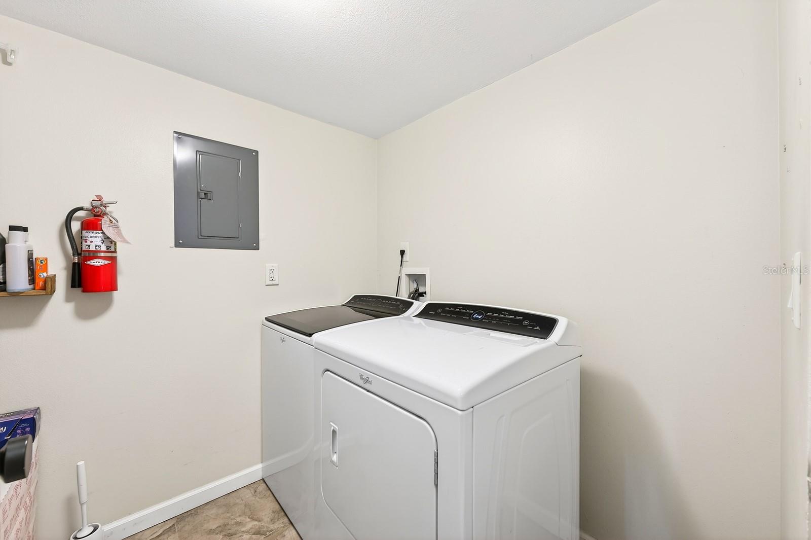 COACH HOMES AT MARINERS VILLAGE - Residential