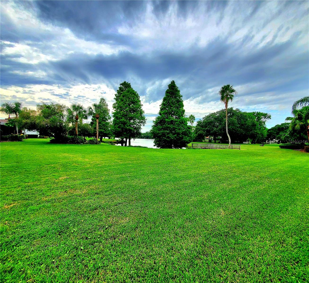TREE TOPS PH 1 - Residential