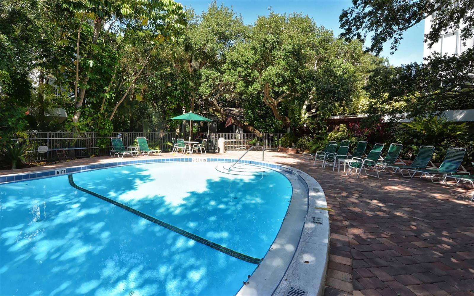 PEPPERTREE BAY - Residential