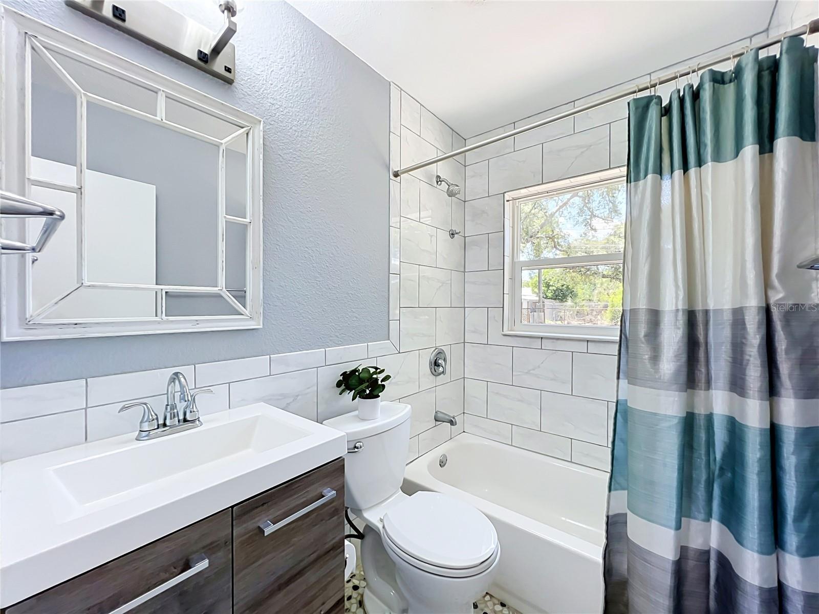 MOUNT DORA SYLVAN SHORES - Residential