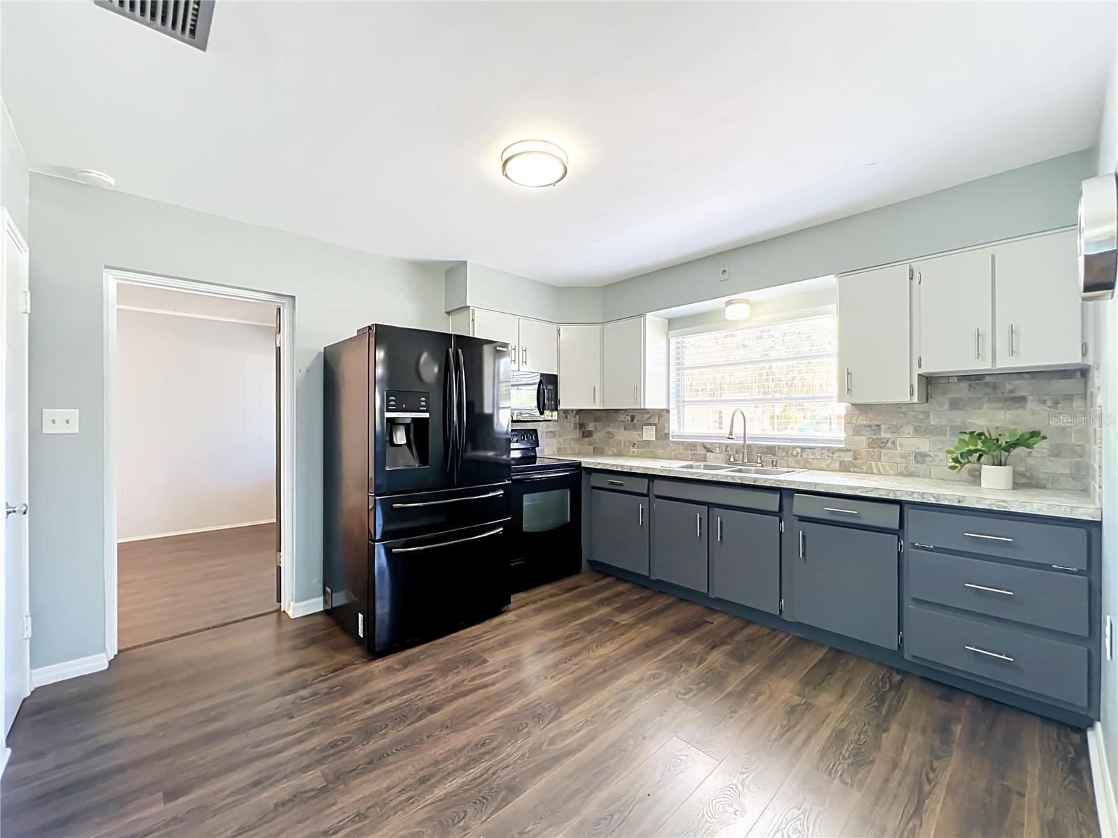 MOUNT DORA SYLVAN SHORES - Residential