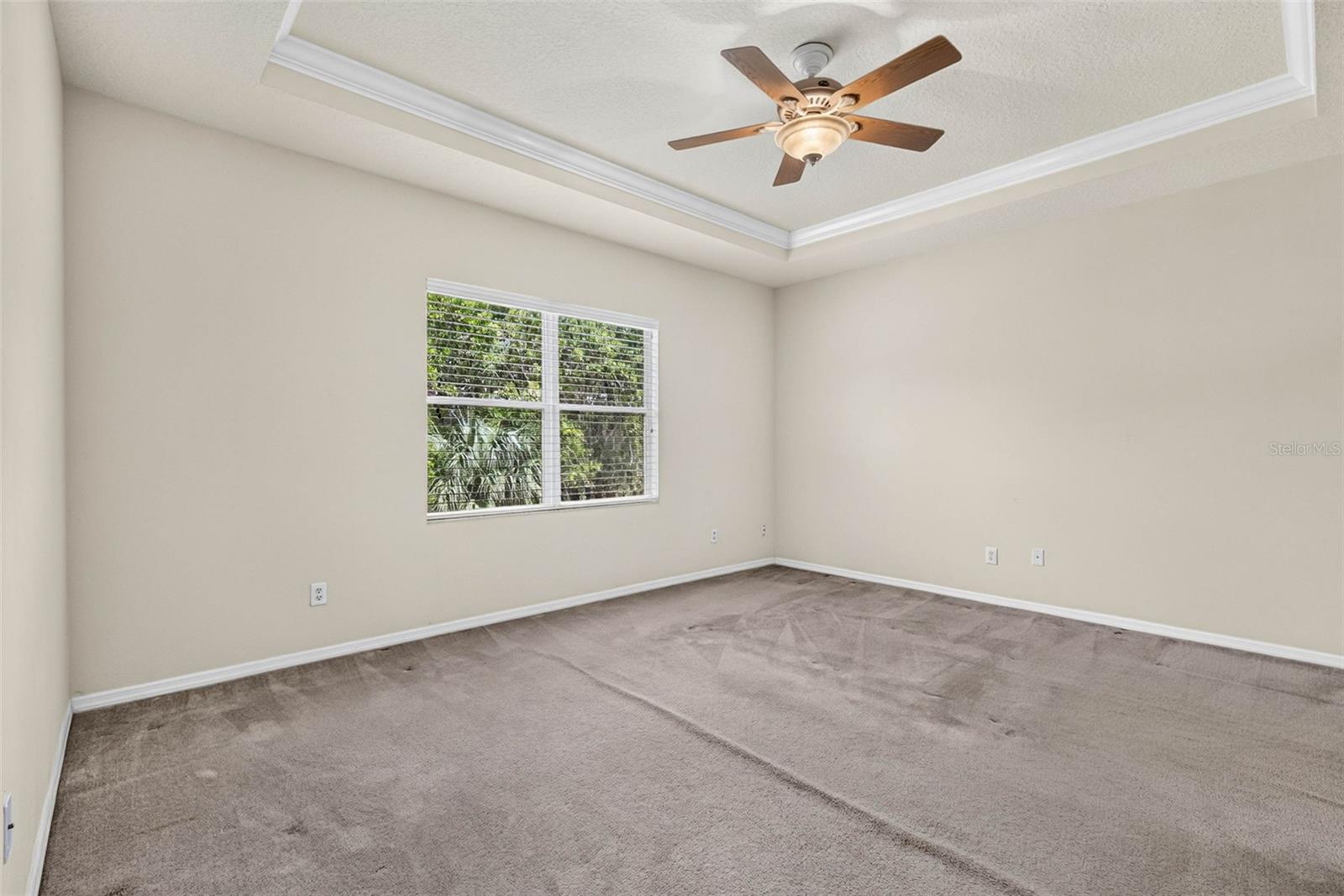 CAMDEN WOODS - Residential