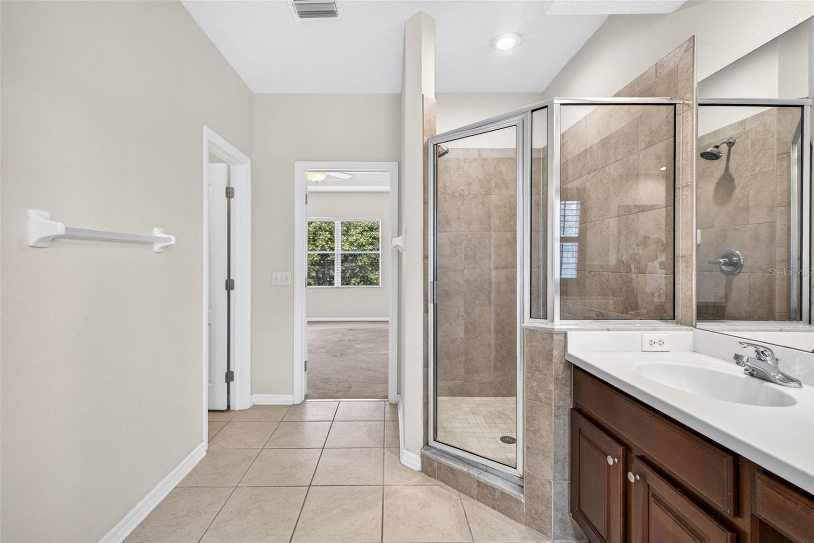 CAMDEN WOODS - Residential
