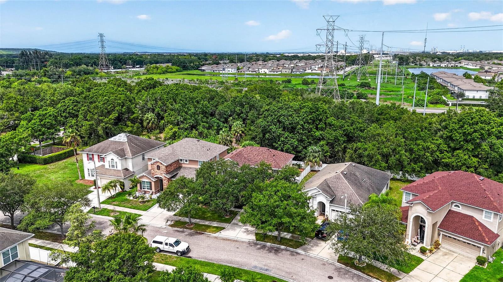 CAMDEN WOODS - Residential