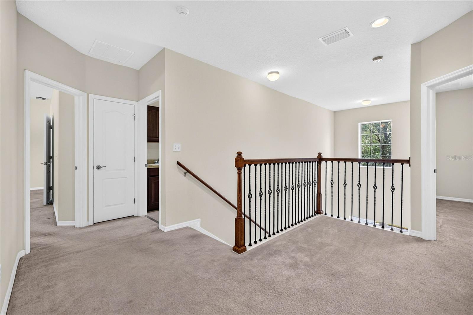 CAMDEN WOODS - Residential