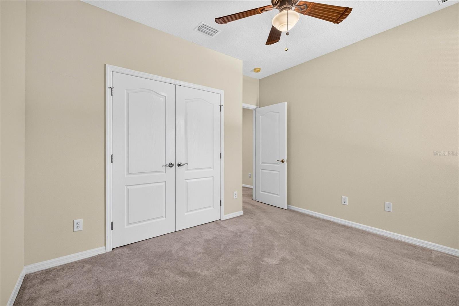 CAMDEN WOODS - Residential