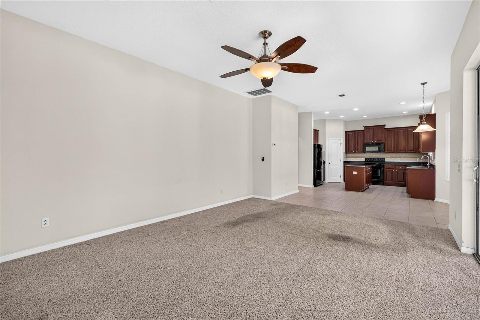 CAMDEN WOODS - Residential