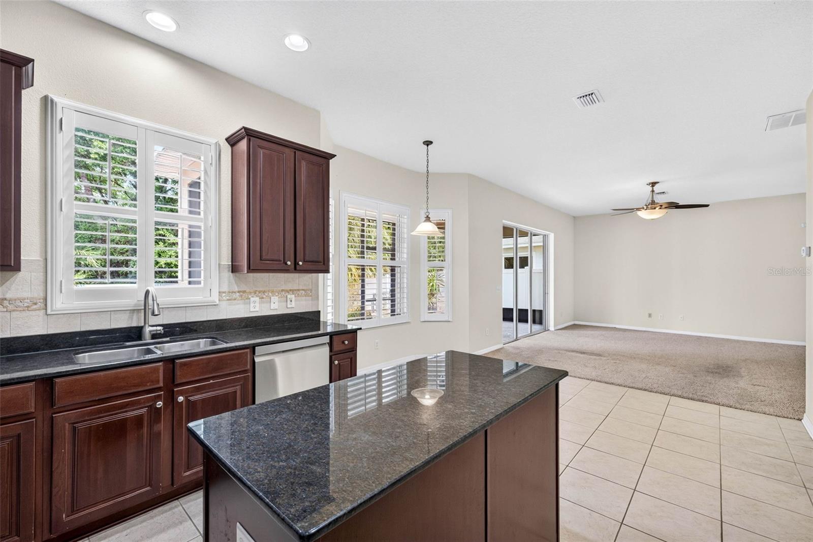 CAMDEN WOODS - Residential